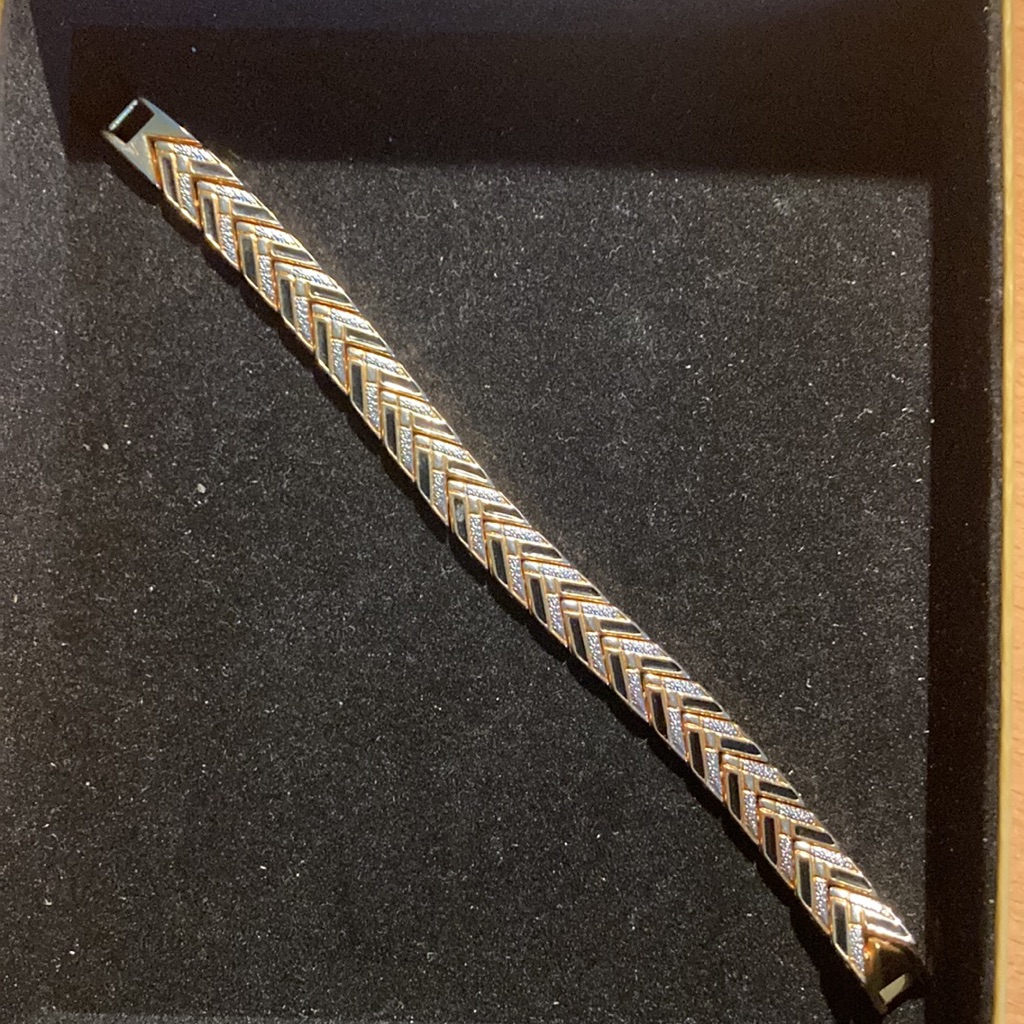 Chevron Pattern Bracelet